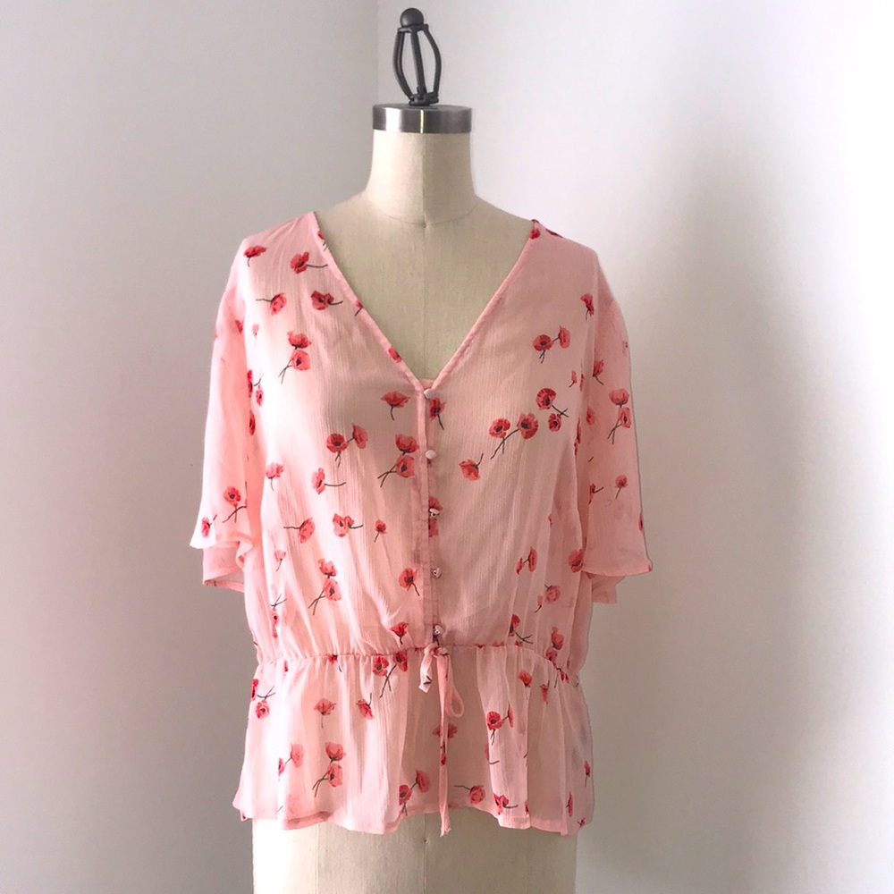 Floral print blouse
